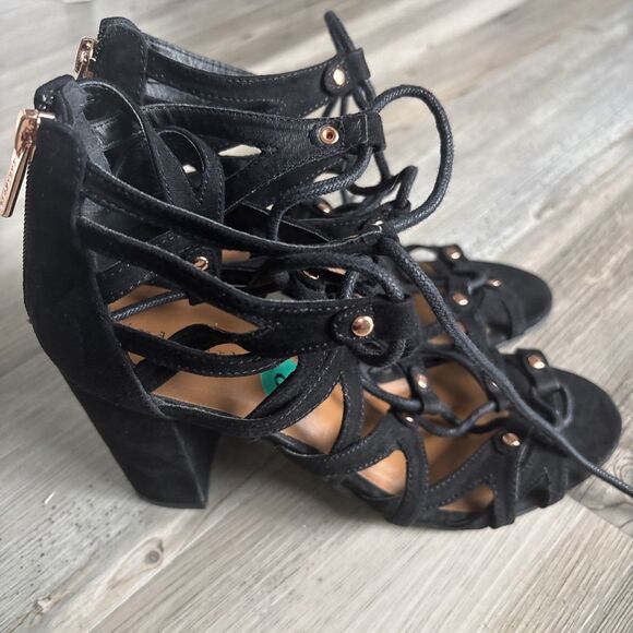 Indigo Rd Gladiator Lace Up Back Zip Black 4" Suede Heels Shoes size 8 - Picture 4 of 8